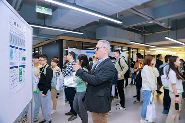 草莓污污污视频下载受邀參加首屆農業與植物合成生物學國際研討會 草莓污污污视频下载受邀參加首屆農業與植物合成生物學國際研討會